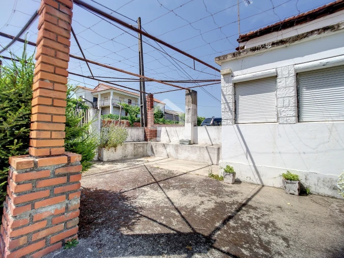 Moradia T3 para Venda em Vilela Seca Foto 22