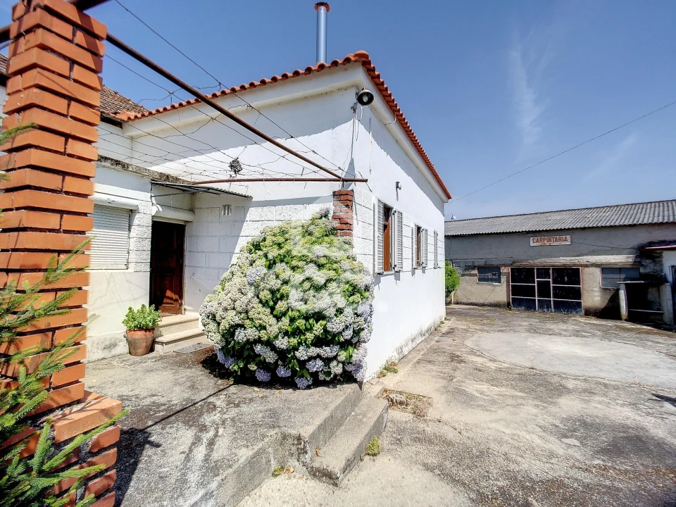 Moradia T3 para Venda em Vilela Seca Foto 33