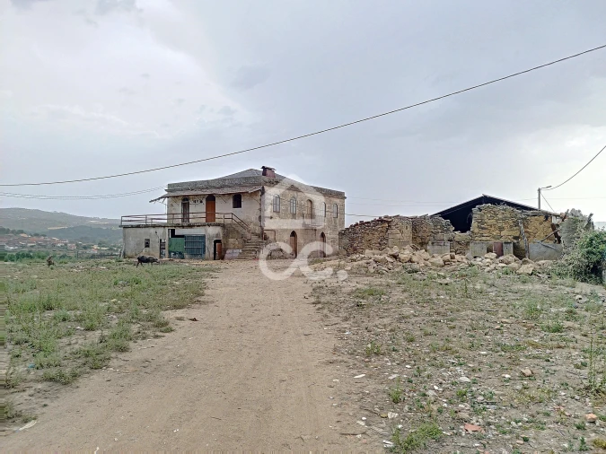 Quinta T4 para Venda em Madalena e Samaiões Foto 4