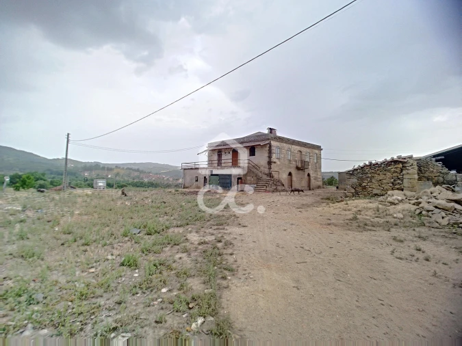 Quinta T4 para Venda em Madalena e Samaiões Foto 5