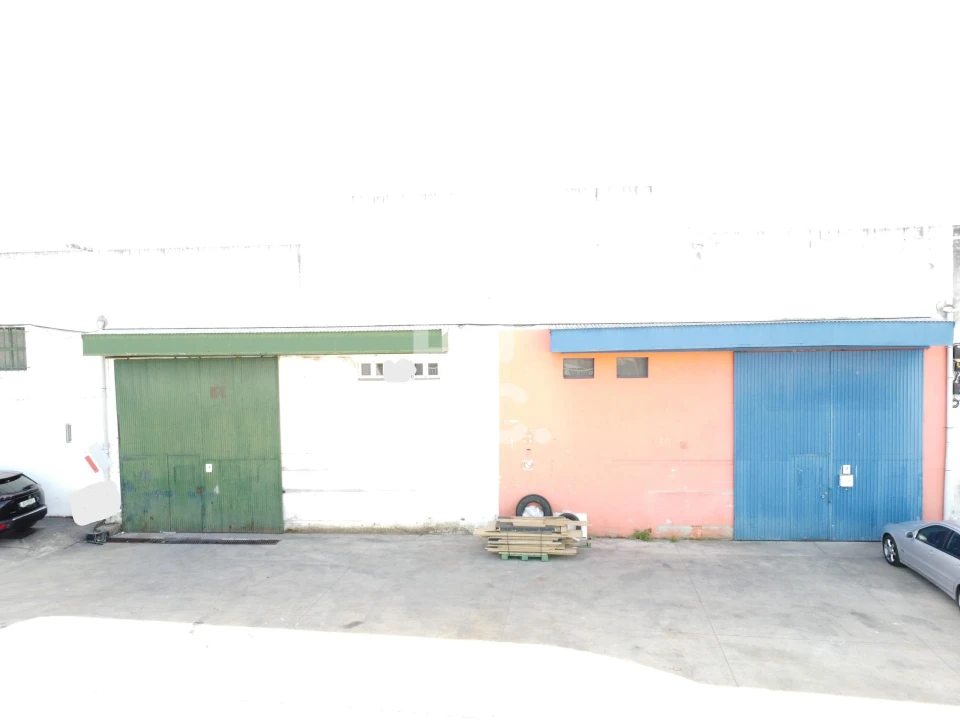 Armazém para Venda em Santa Maria Maior Foto 13