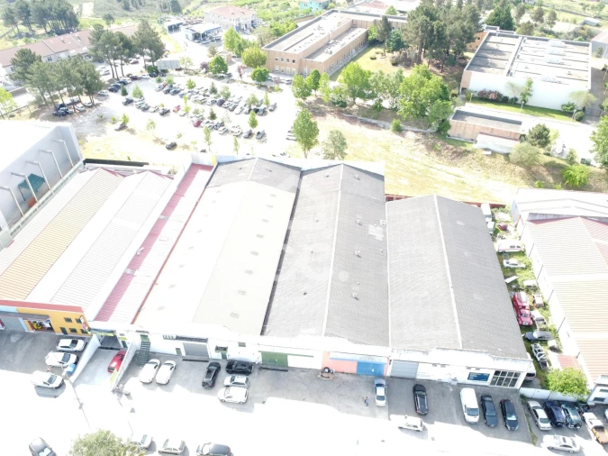 Armazém para Venda em Santa Maria Maior Foto 10