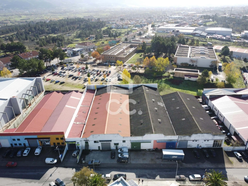 Armazém para Venda em Santa Maria Maior Foto 5