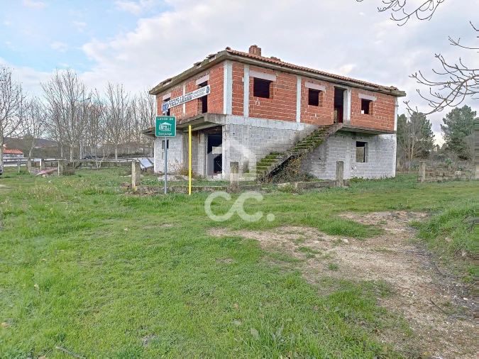 Moradia para Venda em Santa Cruz/Trindade e Sanjurge Foto 9