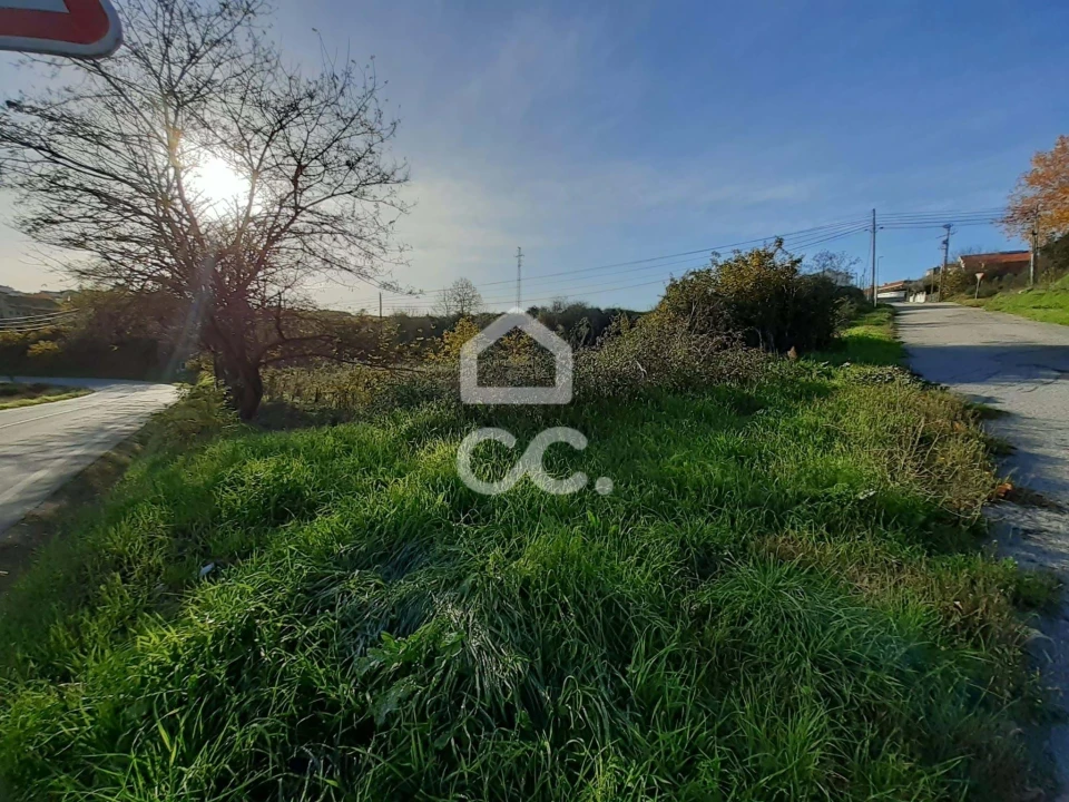 Terreno para Venda em Santa Maria Maior Foto 1