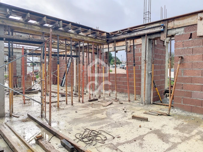 Moradia T3 para Venda em Curalha Foto 14