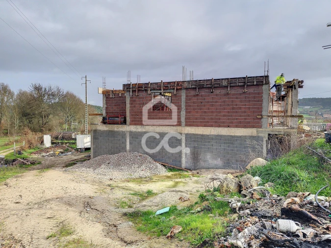 Moradia T3 para Venda em Curalha Foto 21