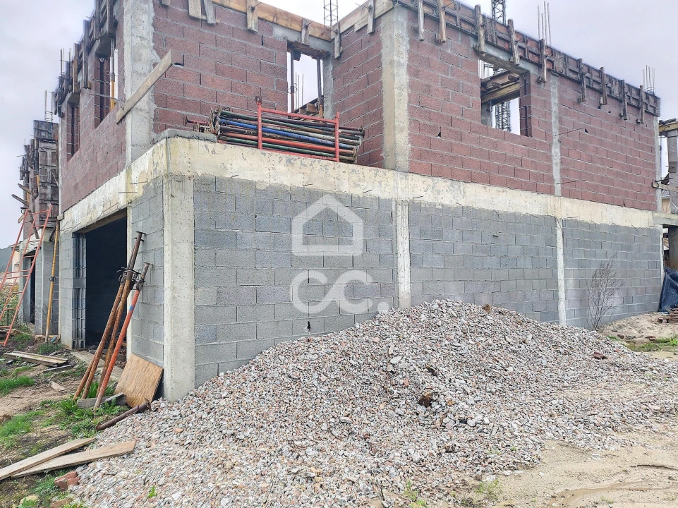 Moradia T3 para Venda em Curalha Foto 4