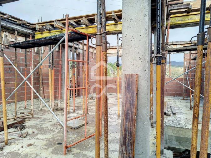 Moradia T3 para Venda em Curalha Foto 17