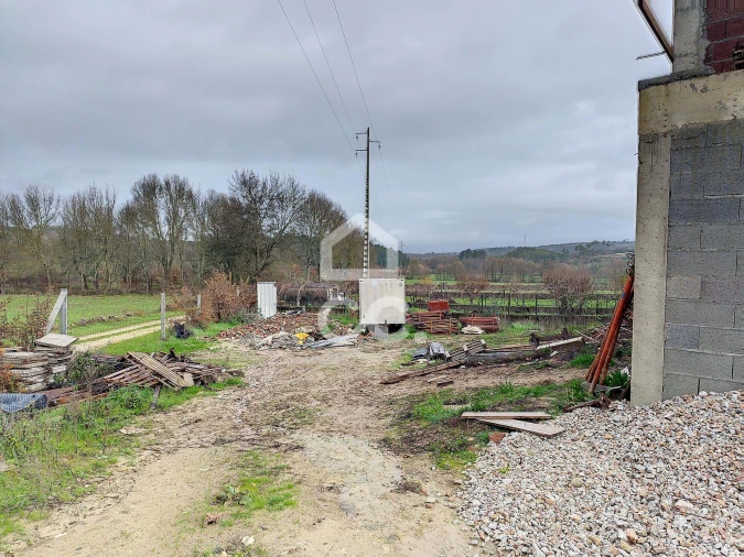 Moradia T3 para Venda em Curalha Foto 21