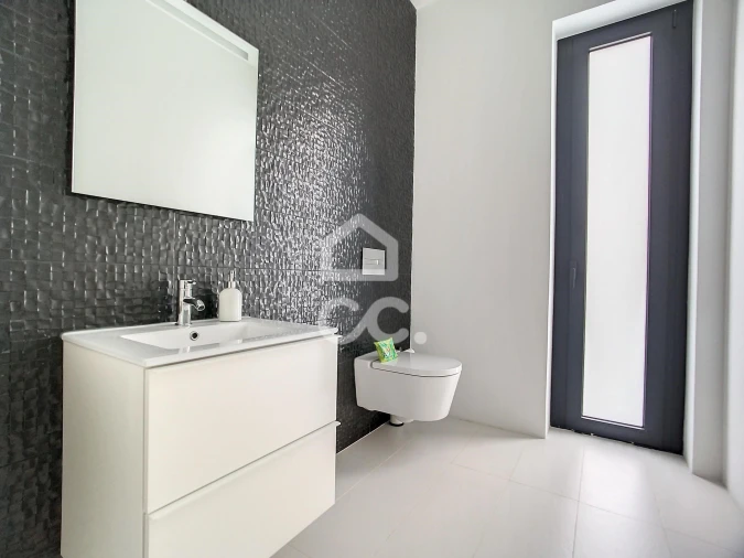 Moradia T5 para Venda em São Pedro de Agostem Foto 9