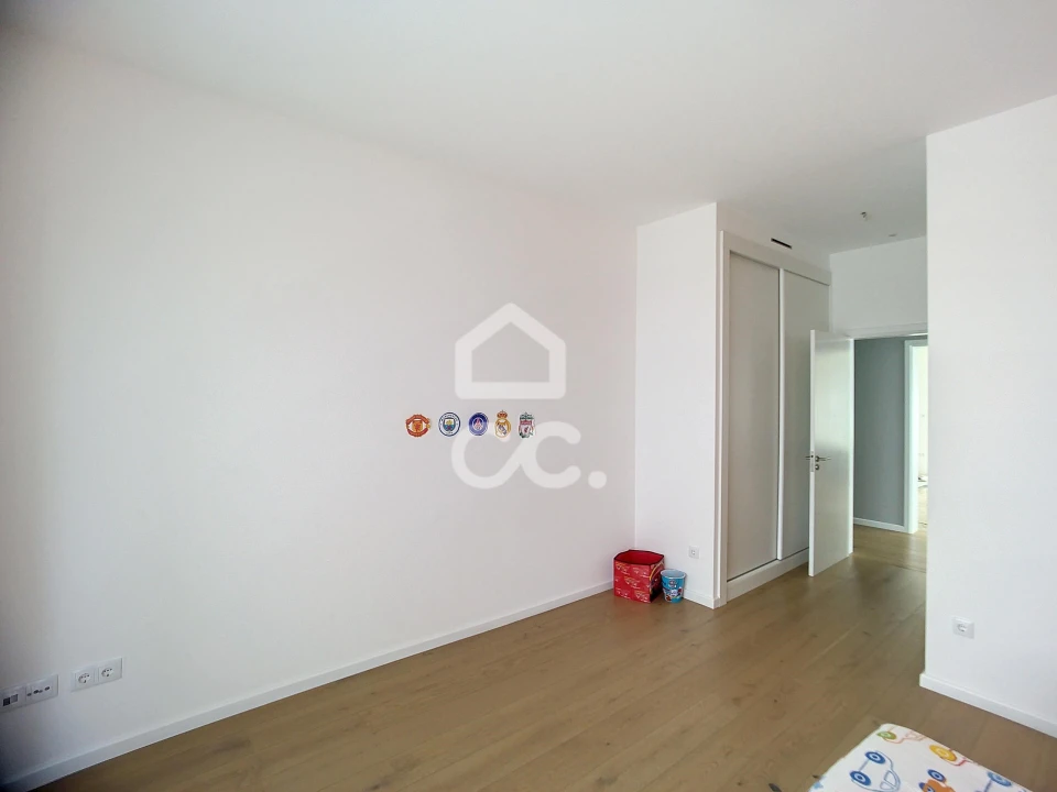 Moradia T5 para Venda em São Pedro de Agostem Foto 27