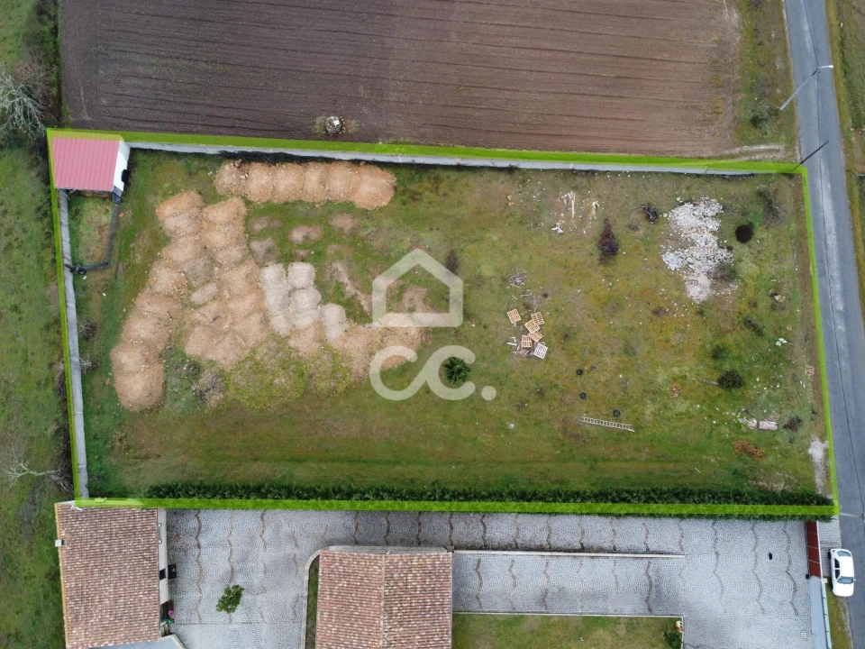 Terreno para Venda em Vale de Anta Foto 1