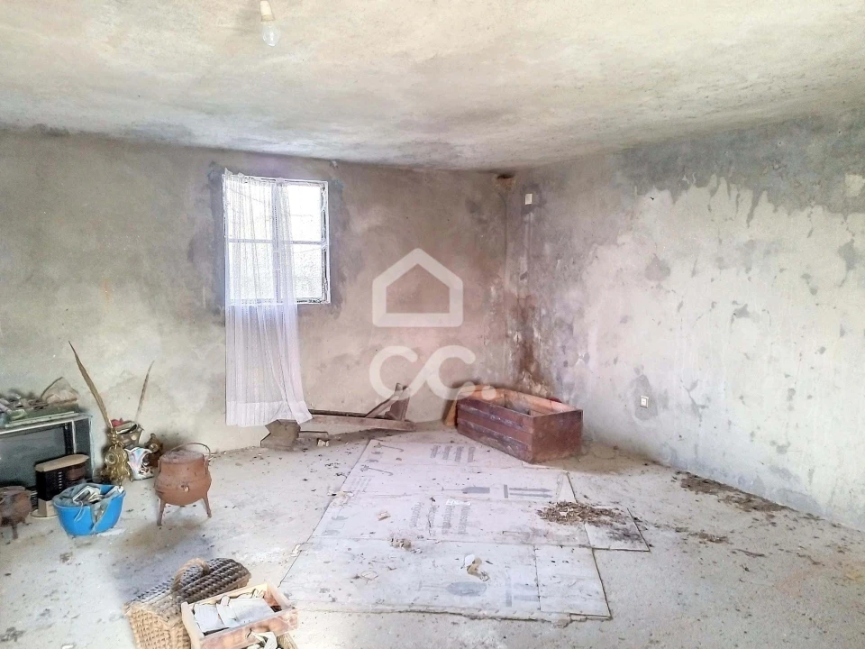 Moradia T4 para Venda em Travancas e Roriz Foto 25