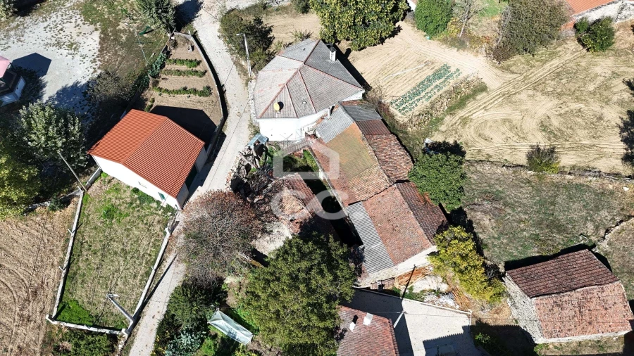 Moradia T4 para Venda em Travancas e Roriz Foto 51