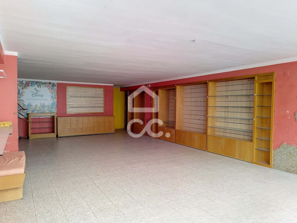 Negócio para Venda em Santa Maria Maior Foto 2