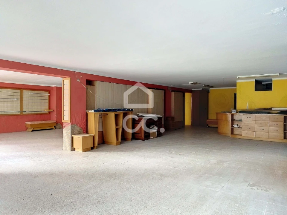 Negócio para Venda em Santa Maria Maior Foto 10