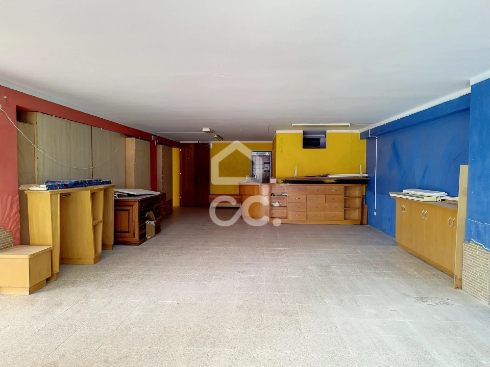 Negócio para Venda em Santa Maria Maior Foto 13