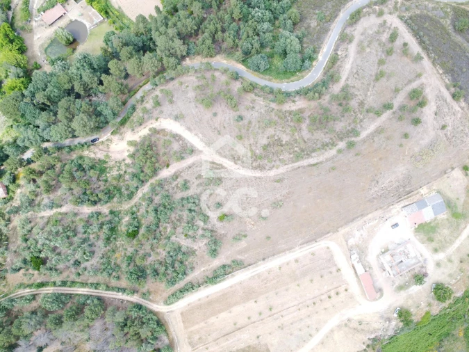 Terreno para Venda em Vale de Anta Foto 4