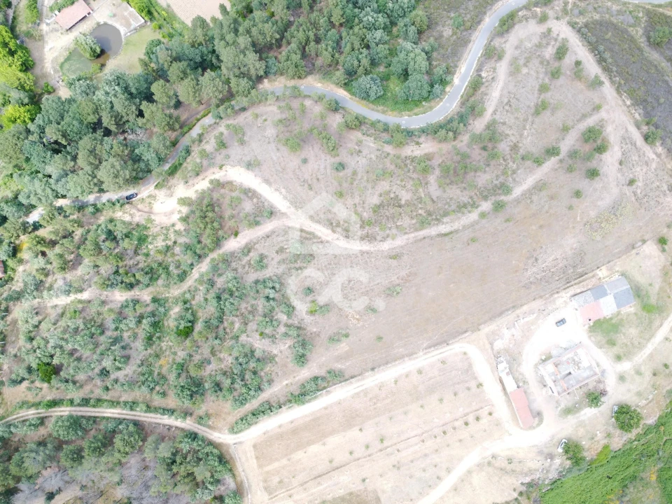 Terreno para Venda em Vale de Anta Foto 3