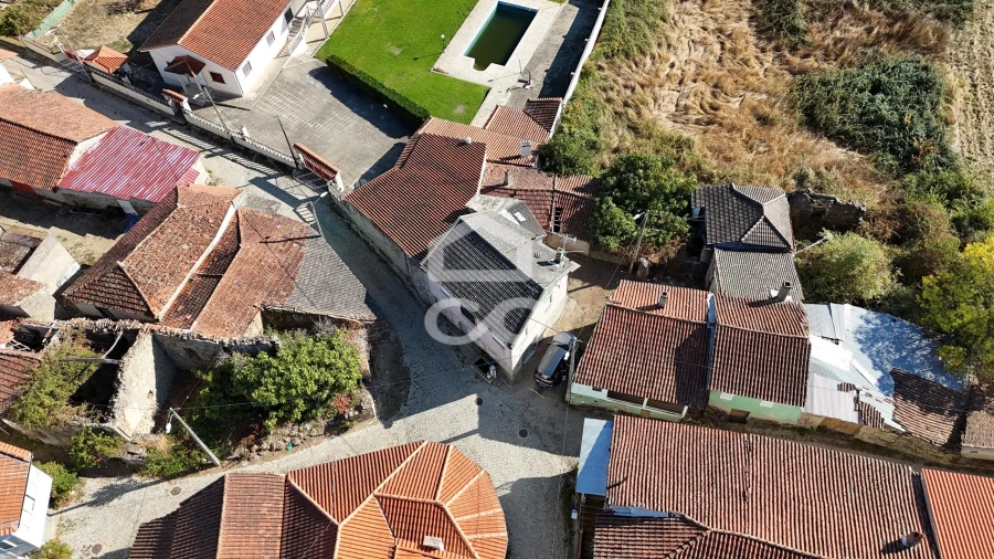 Moradia T3 para Venda em Vilarelho da Raia Foto 37