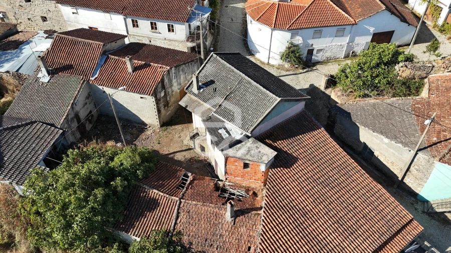 Moradia T3 para Venda em Vilarelho da Raia Foto 44