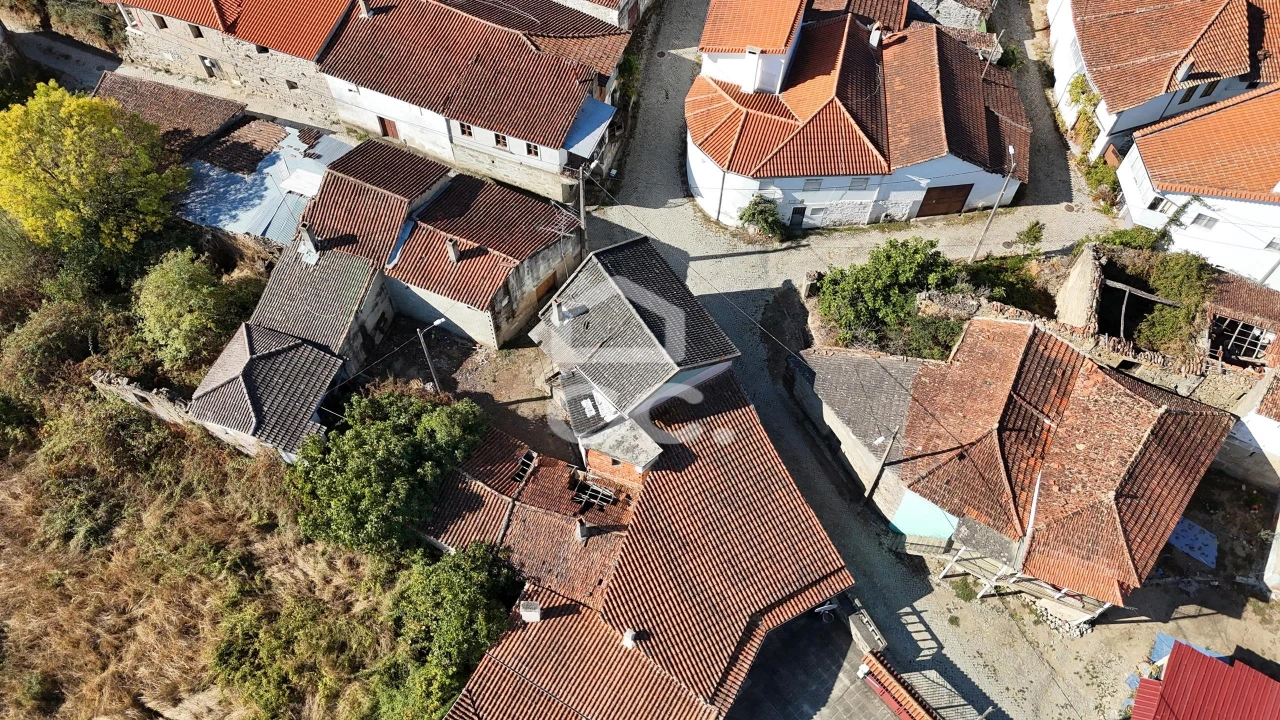 Moradia T3 para Venda em Vilarelho da Raia Foto 41