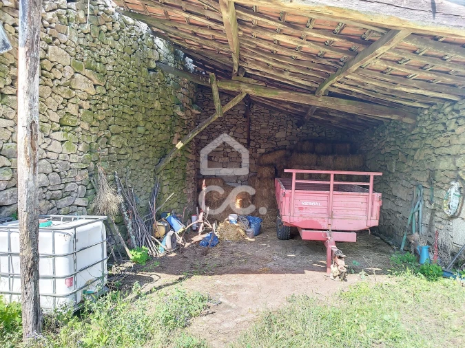 Moradia T7 para Venda em Travancas e Roriz Foto 14