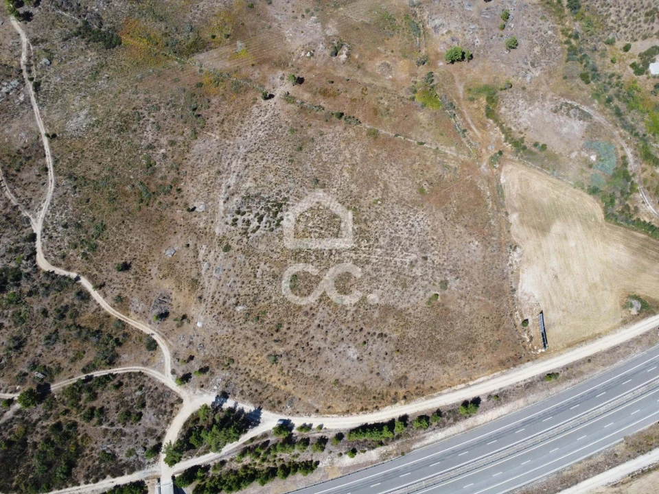 Terreno para Venda em Outeiro Seco Foto 2