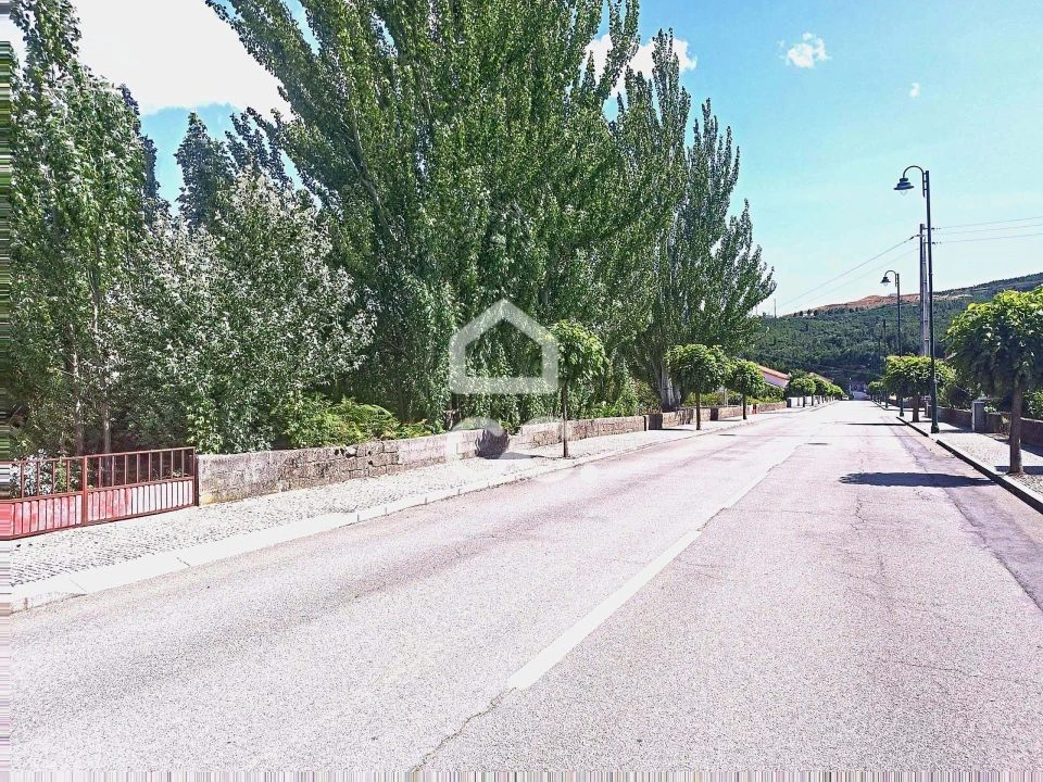 Terreno para Venda em Boticas e Granja Foto 11