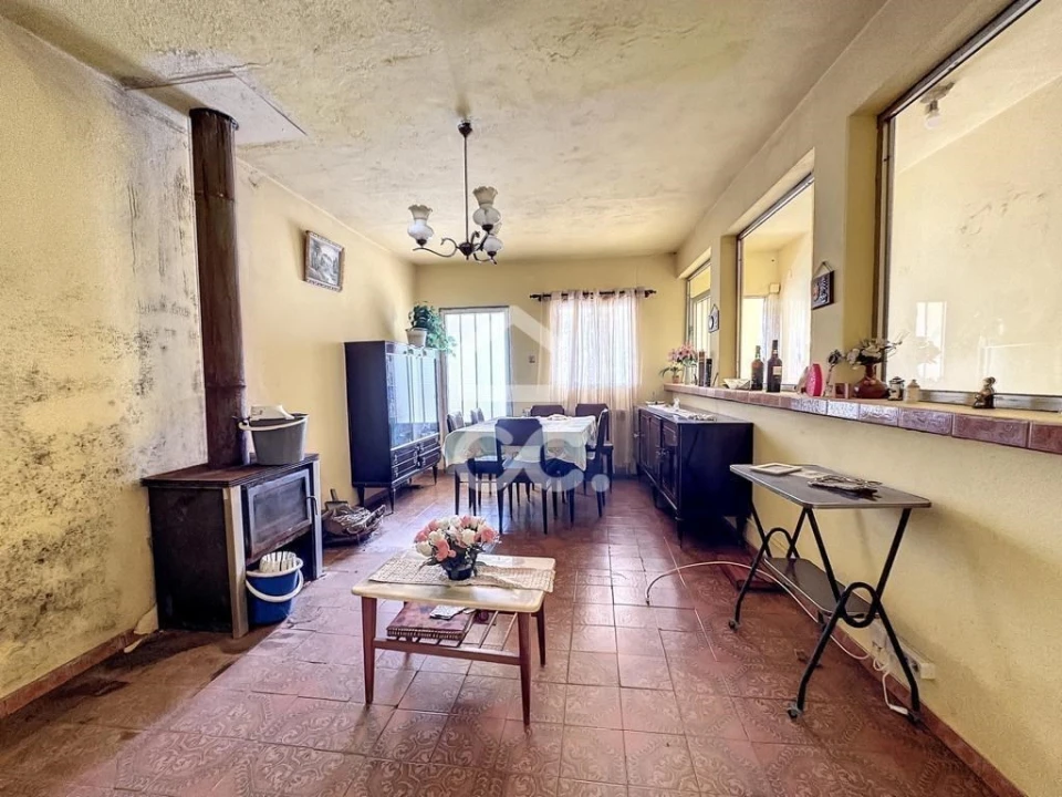 Moradia T3 para Venda em Vilar de Perdizes e Meixide Foto 2