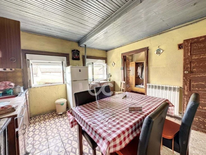 Moradia T3 para Venda em Vilar de Perdizes e Meixide Foto 5