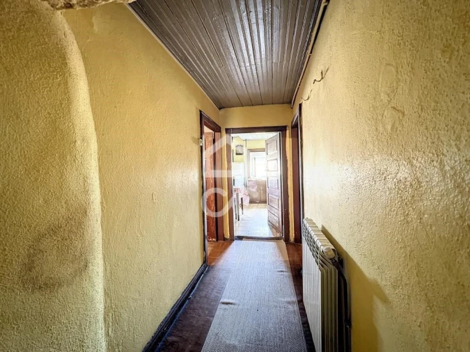 Moradia T3 para Venda em Vilar de Perdizes e Meixide Foto 4