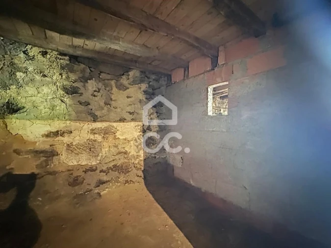 Moradia T3 para Venda em Vilar de Perdizes e Meixide Foto 25