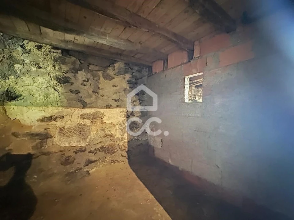 Moradia T3 para Venda em Vilar de Perdizes e Meixide Foto 25