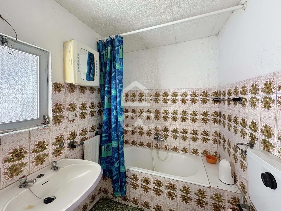 Moradia T4 para Venda em Aguas Frias Foto 16