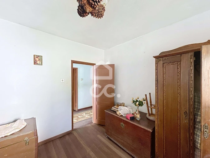 Moradia T4 para Venda em Aguas Frias Foto 4