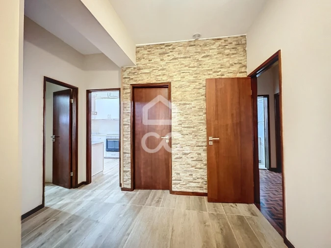 Moradia T3 para Venda em Santa Maria Maior Foto 8