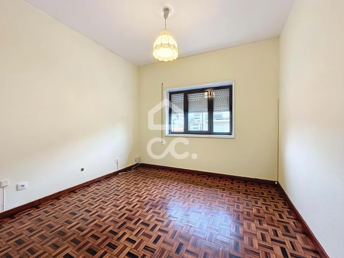 Moradia T3 para Venda em Santa Maria Maior Foto 13