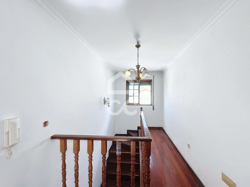 Moradia T3 para Venda em Santa Cruz/Trindade e Sanjurge Foto 20