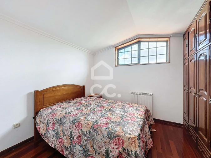 Moradia T3 para Venda em Santa Cruz/Trindade e Sanjurge Foto 5