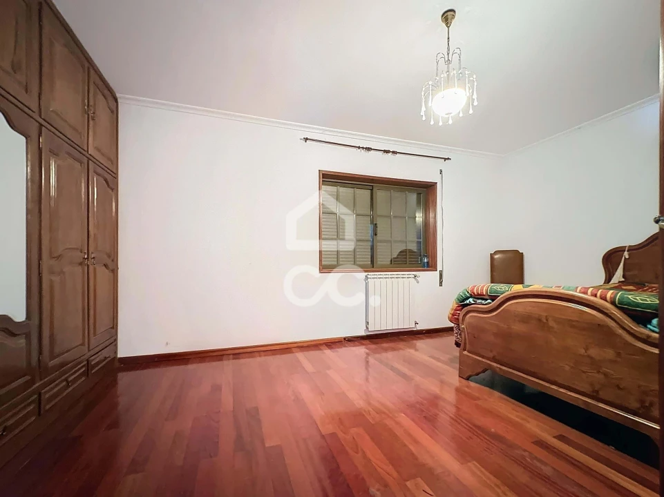 Moradia T3 para Venda em Santa Cruz/Trindade e Sanjurge Foto 10