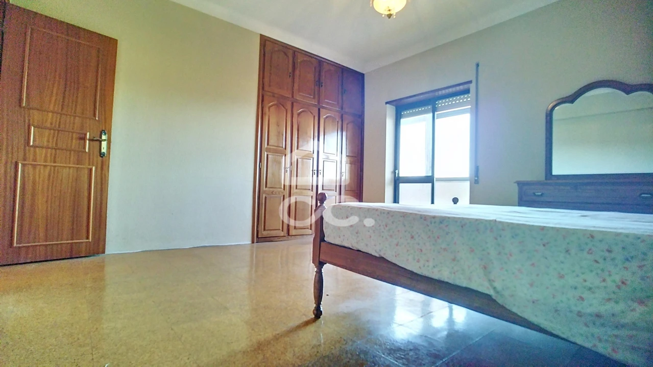 Moradia T5 para Venda em Redondelo Foto 10