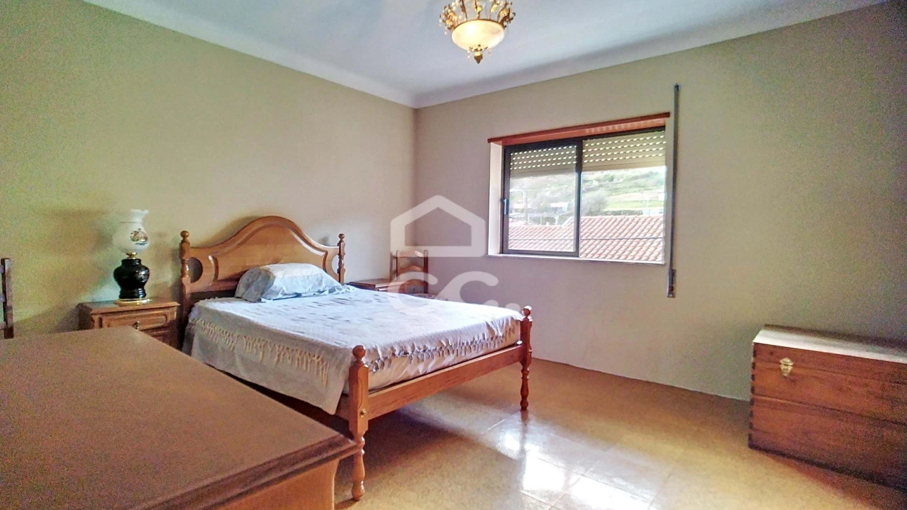 Moradia T5 para Venda em Redondelo Foto 30