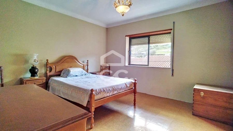 Moradia T5 para Venda em Redondelo Foto 30