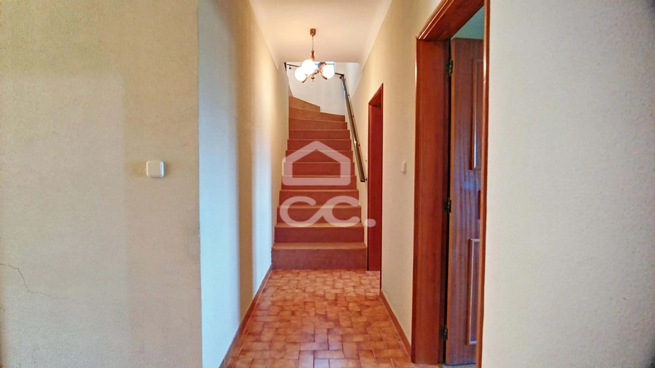 Moradia T5 para Venda em Redondelo Foto 17