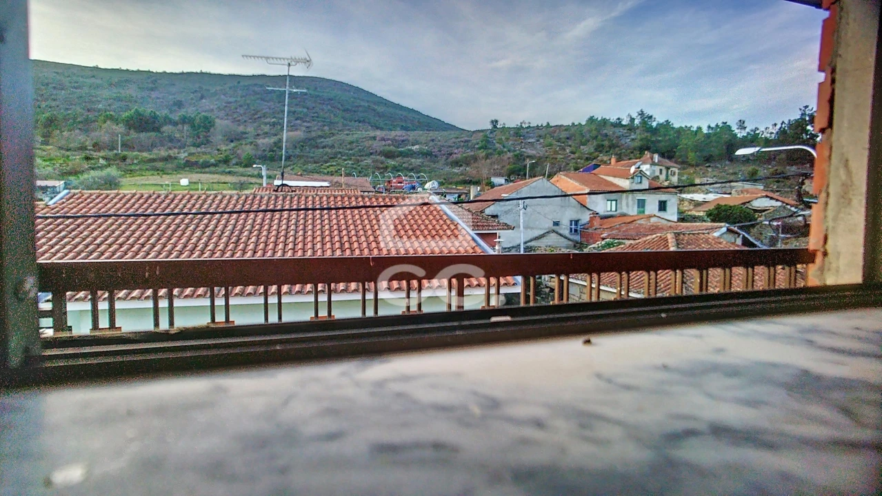 Moradia T5 para Venda em Redondelo Foto 31