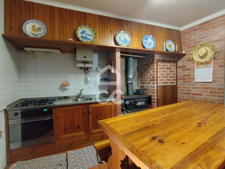 Moradia T3 para Venda em Santo Estêvão Foto 5