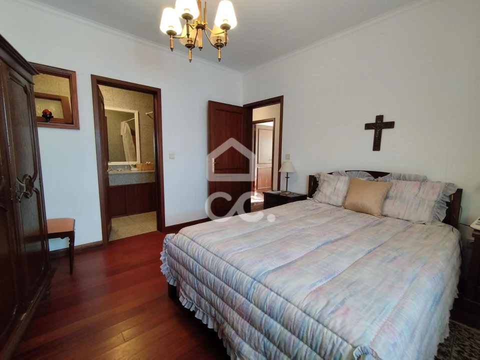 Moradia T3 para Venda em Santo Estêvão Foto 13