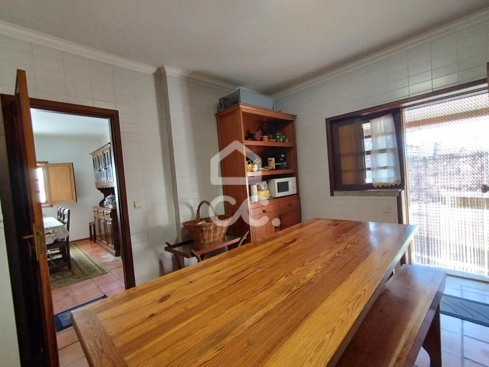 Moradia T3 para Venda em Santo Estêvão Foto 6